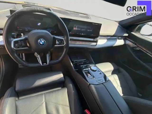 Bmw Serie 5 i5 edrive40 340 ch — photo 5