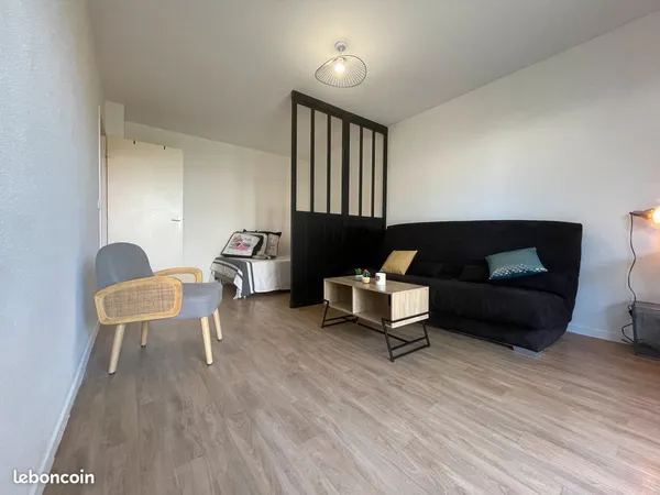 T1 bis meublé 33m² terrasse parking - Université
