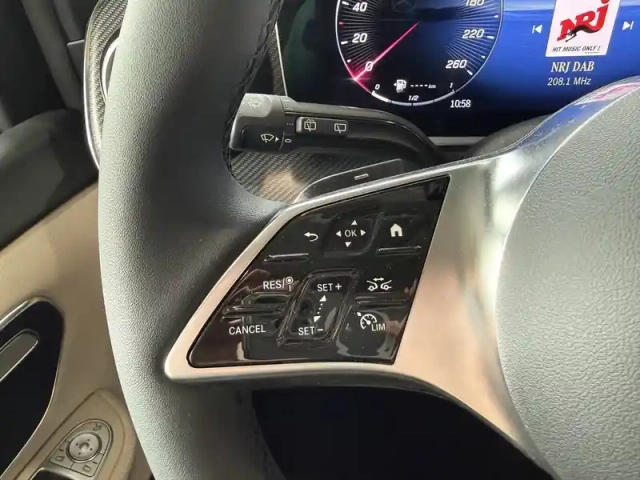 Mercedes Cla marco polo 250d 9g-tronic rwd — photo 15
