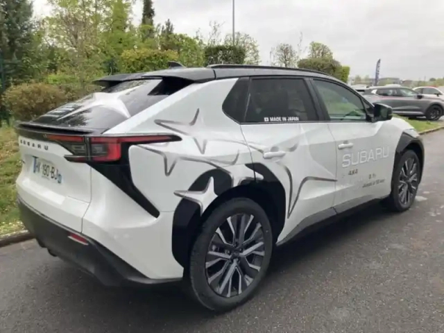 Subaru Solterra 342ch (73 kwh) awd 4xperience+ — photo 5