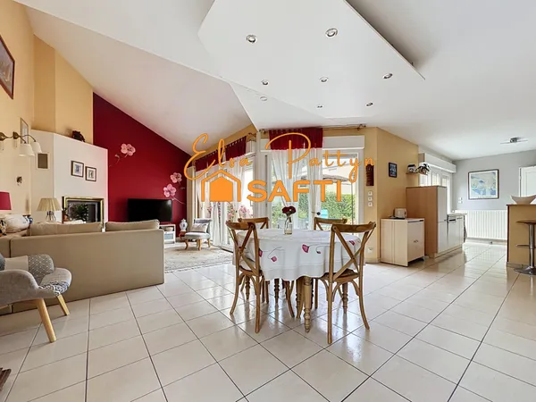 À VENDRE - MAISON FAMILIALE 5 PIÈCES - QUARTIER LEBISEY - HÉROUVILLE-SAINT-CLAIR