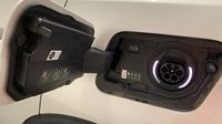 Peugeot 3008 HYBRID 225ch Allure Pack e-EAT8 — photo 29