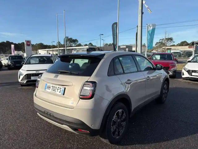 Fiat 600 e 156 ch 54 kwh — photo 36