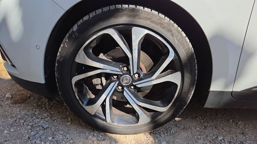 Renault Scenic 1.6 dCi 160 EDC6 - Edition One – 2016 – 138394 km – Diesel – Boîte Automatique — photo 25