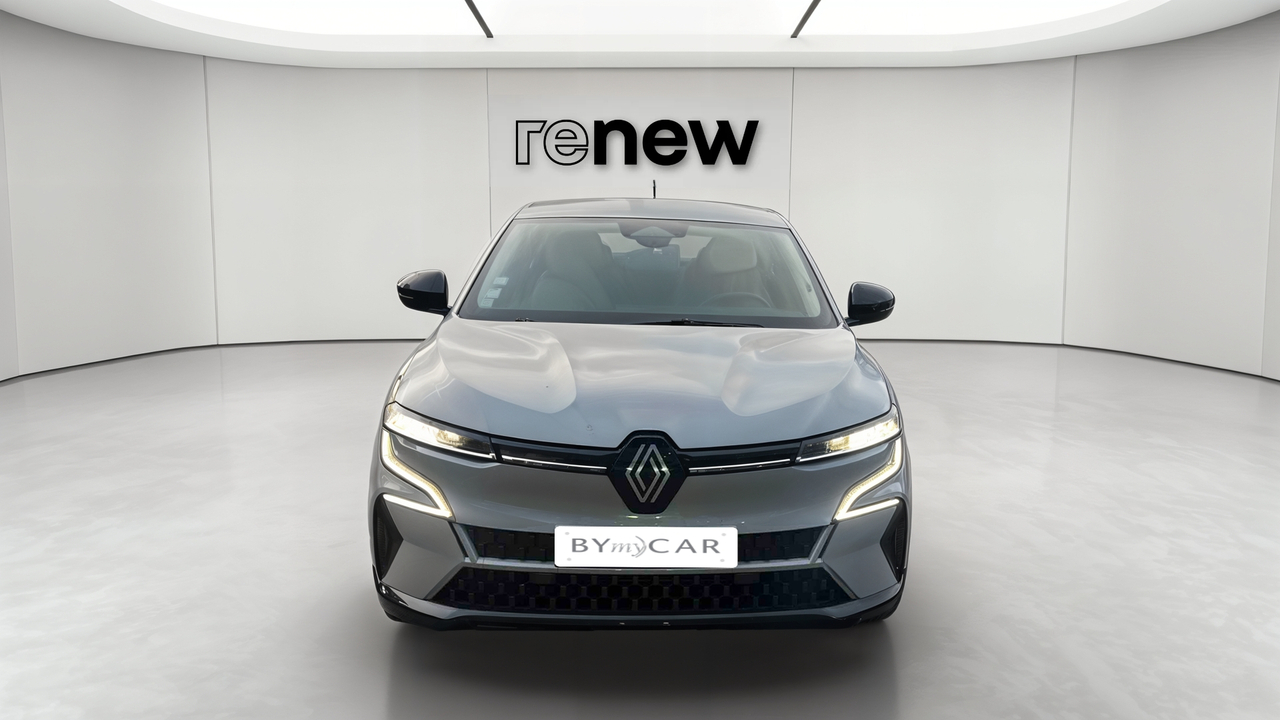 Renault Megane E-Tech EV40 130ch standard charge — photo 8