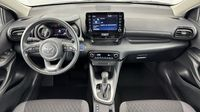 Toyota Yaris 116h Design 5p MY21 — photo 11