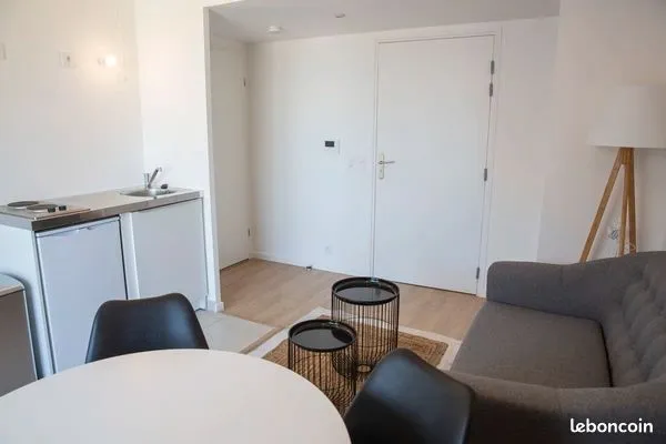F2 Meublé 29m² RER A - Cergy Préfecture