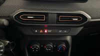 Dacia Sandero 1.0 TCe 90ch Stepway Expression CVT — photo 26