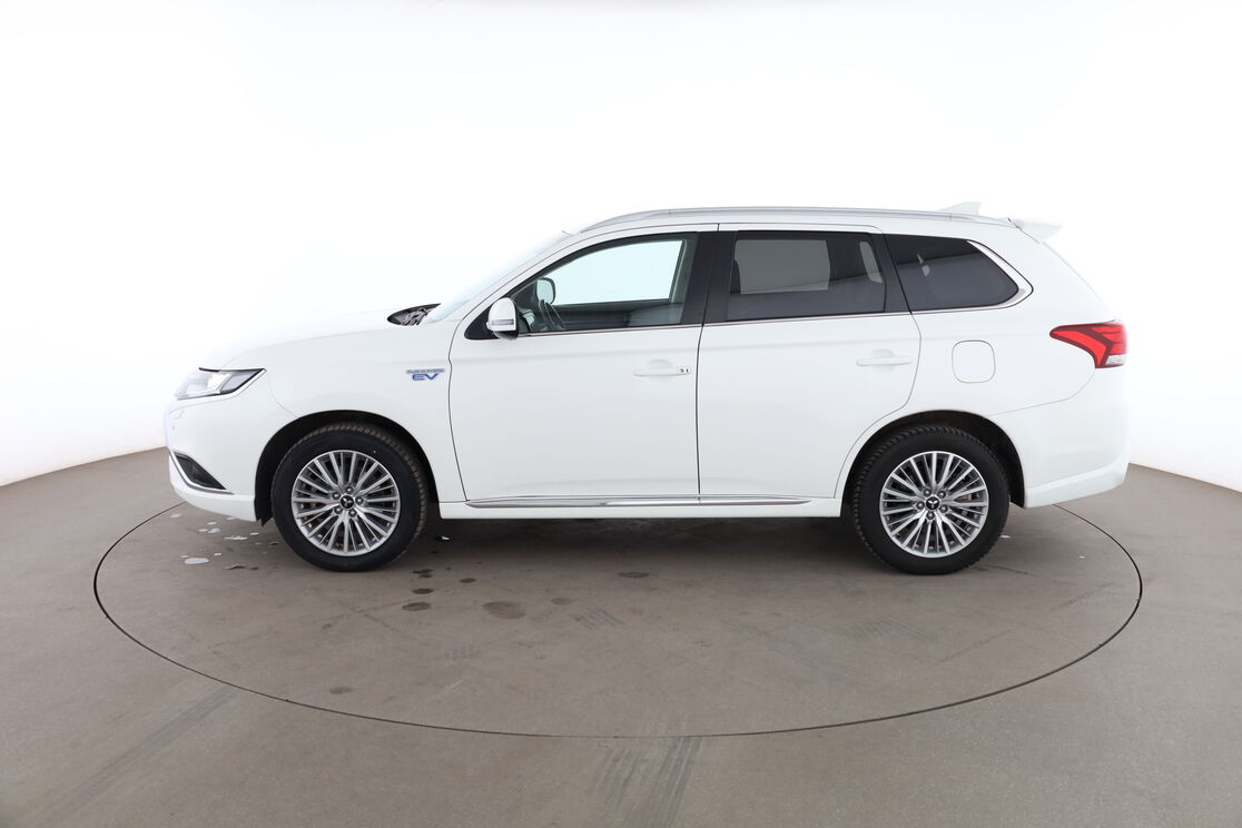 Mitsubishi Outlander PHEV Twin Motor Intense 4WD — photo 2