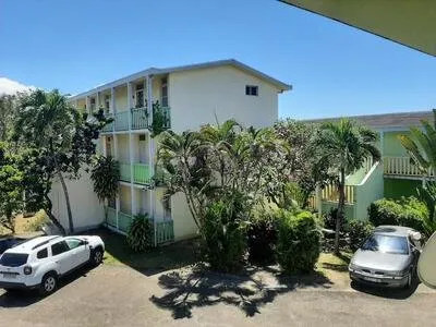 Sainte-Luce T2 rénové à 1 min de la plage Investissement clé en main -268k€