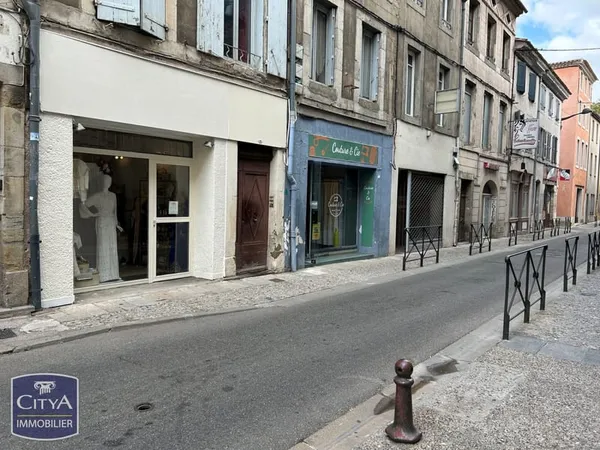 Local 60 m²