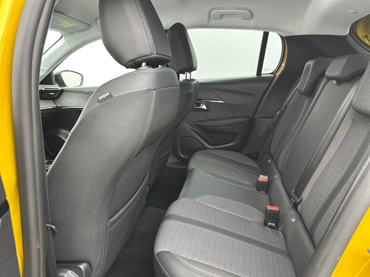 Peugeot 208 puretech 100 s&s bvm6 allure — photo 12