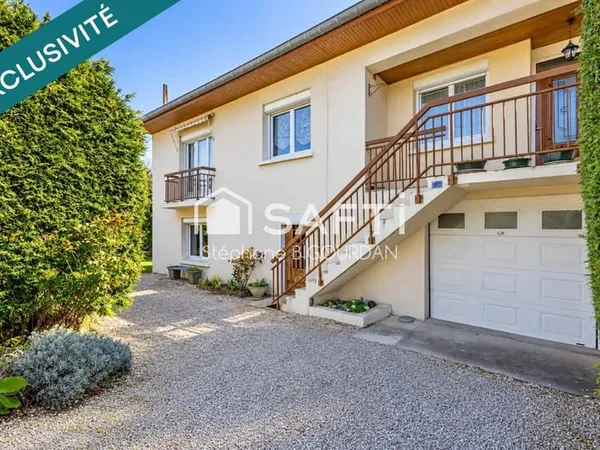 Maison Avanne : 151m², 6 pièces, sous-sol, grenier, 8 ares