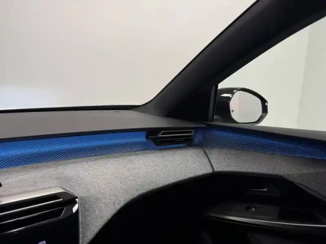 Peugeot 5008 plug-in hybrid 195 e-dcs7 — photo 95