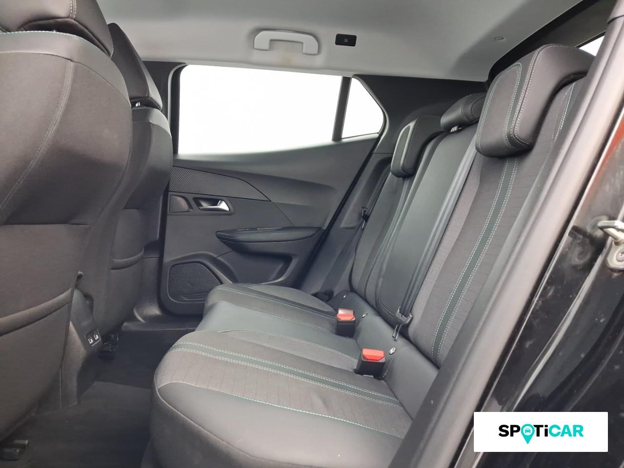 Peugeot 2008 1.2 puretech 130ch s&s allure pack — photo 10