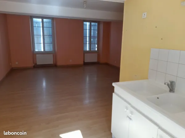 Location appartement F3 rouillac