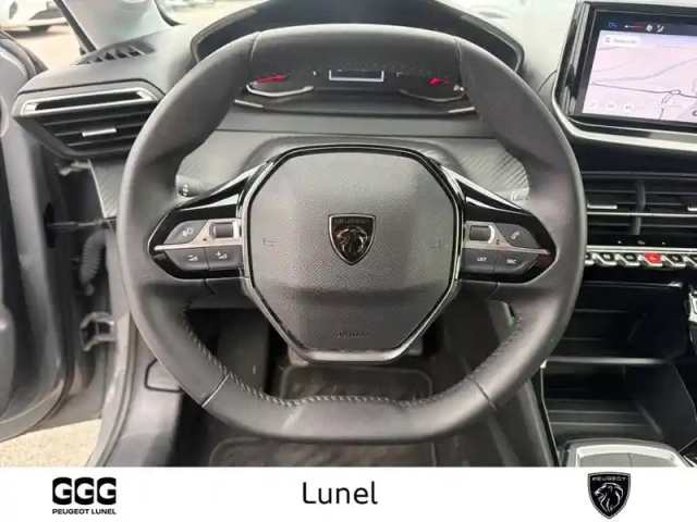 Peugeot 208 puretech 100 s&amp;s bvm6 — photo 33