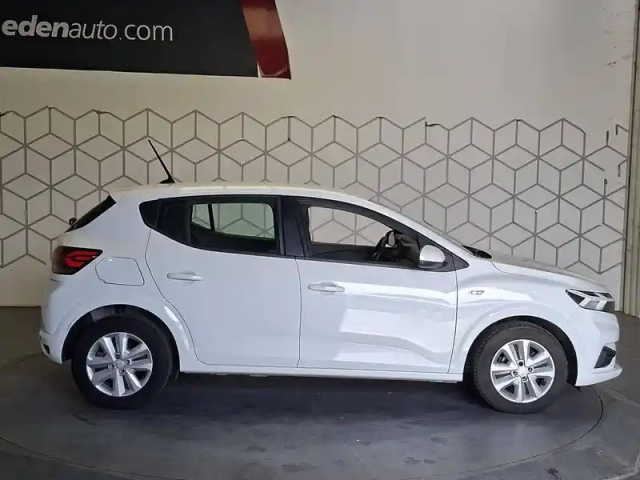 Dacia Sandero sce 65 — photo 6