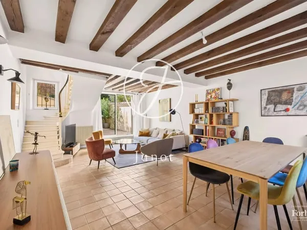 La Celle Saint-Cloud - LE BOURG - Maison - 145 m² au sol - Terrain 591m²