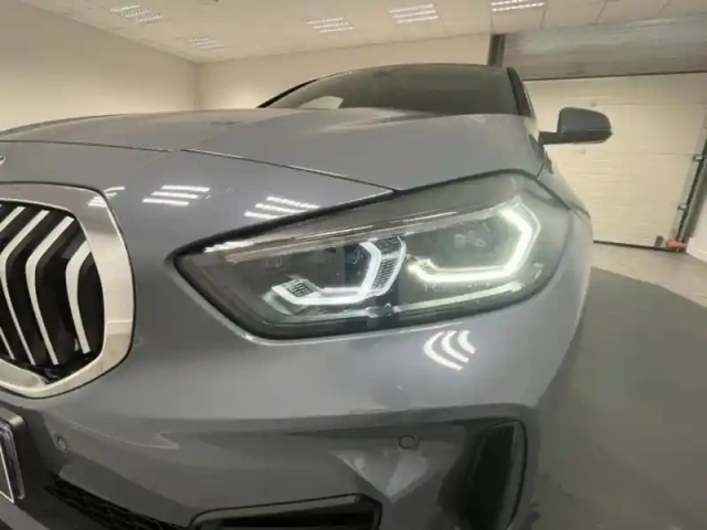Bmw Serie 1 série 1 118ia 136ch m sport dkg7 — photo 11