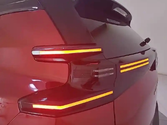 Citroën C5 Aircross hybride 145 ch e-dcs6 — photo 43