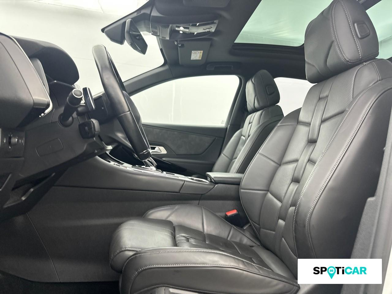 Ds Ds 7 crossback e-tense 4x4 300ch rivoli — photo 9