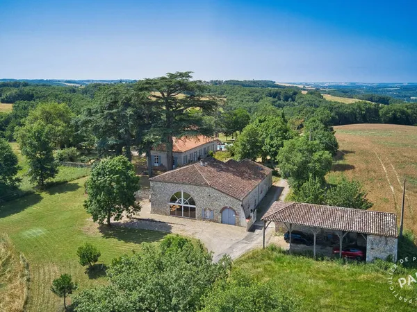 Maison 14 pièces 450 m²