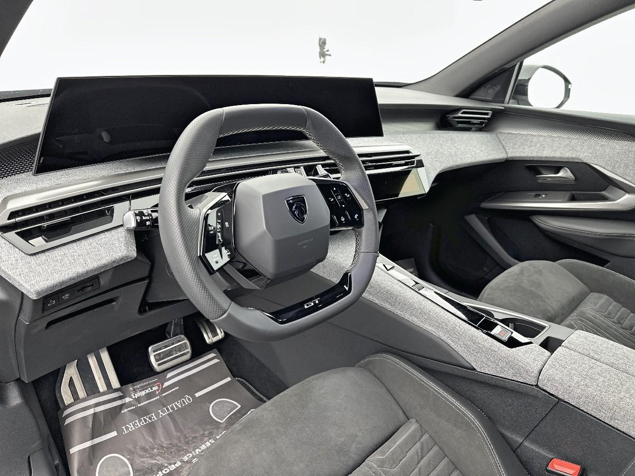 Peugeot 5008 hybrid 145 e-dcs6 gt — photo 9