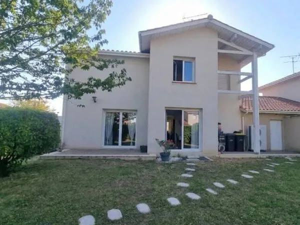 Maison 5 pièces 130 m²