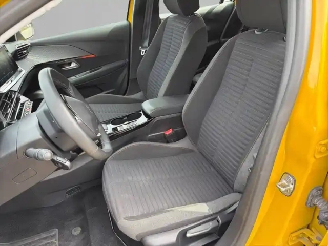Peugeot 208 electrique 50 kwh 136ch — photo 11