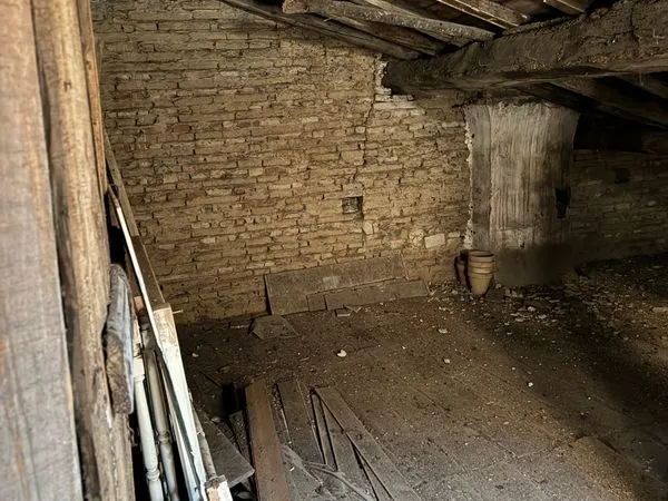 RARE - Grand grenier de 42 m² en plein centre de Montauban