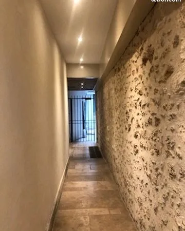 Studio meublé Port Royal 5ème - 13m2
