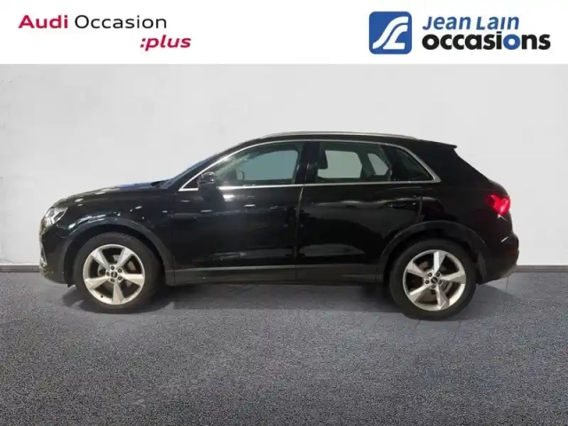 Audi Q3 35 tfsi 150 ch s tronic 7 — photo 8