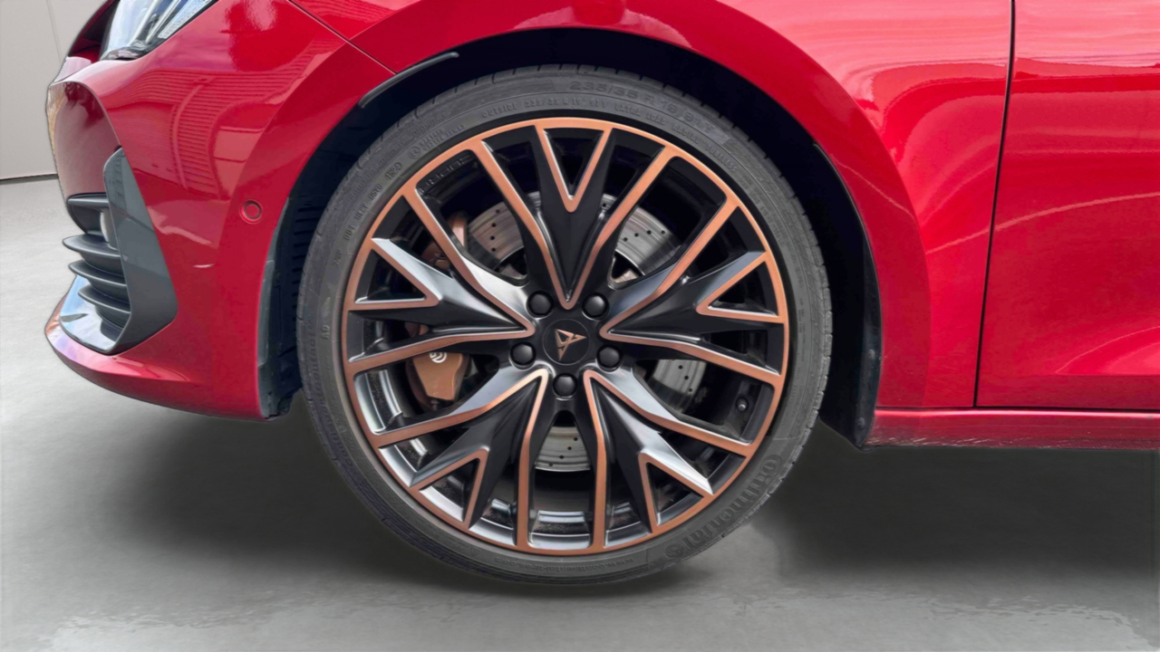 Cupra Leon 2.0 TSI 300 ch DSG7 — photo 16