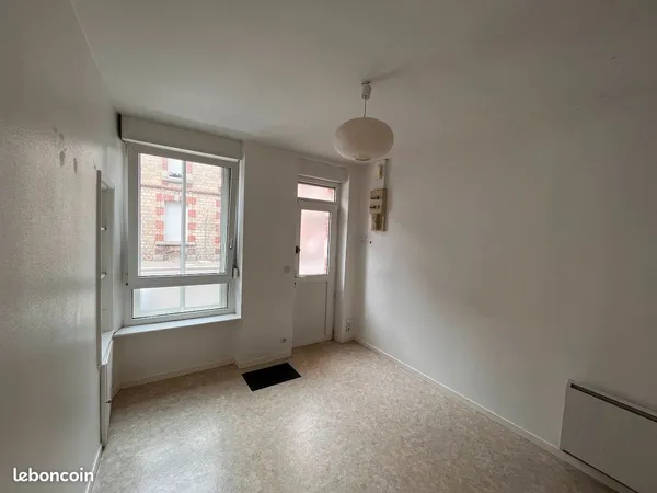 Appartement T2 - 24 m² - Centre-ville de Flers - Parking privé