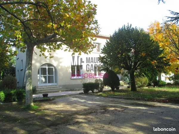 Maison 7 pièces 164 m²