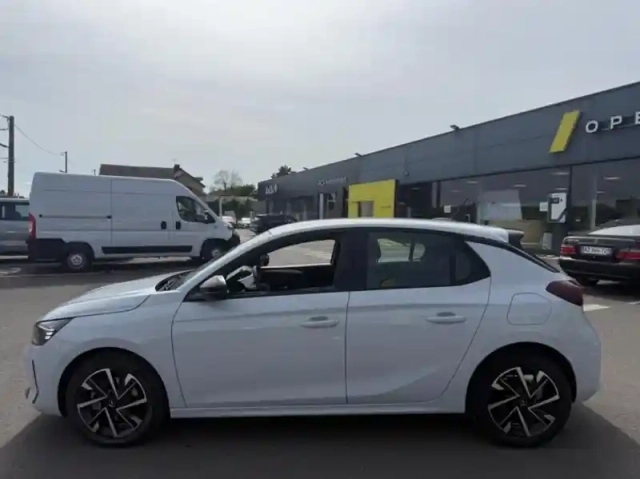 Opel Corsa 1.2 turbo 100ch gs — photo 8