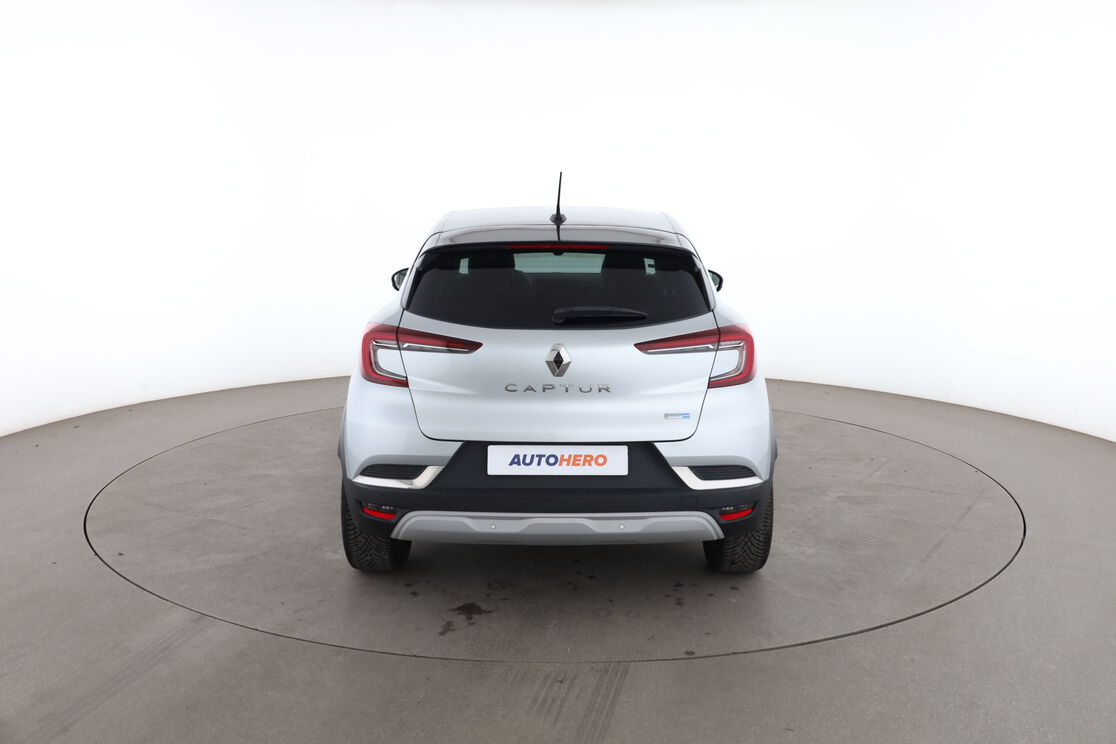Renault Captur 1.6 E-Tech Intens — photo 4