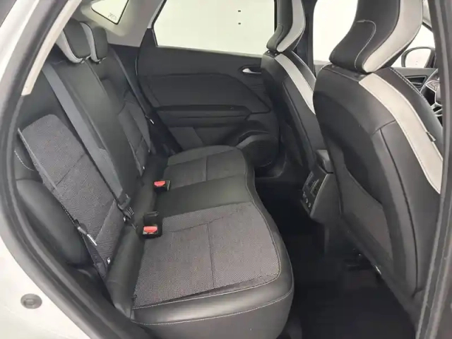 Renault Captur tce 90 - 21 — photo 25