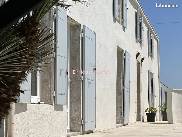 Maison 7 pièces 223 m²