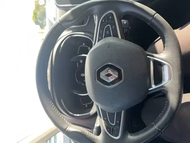 Renault Scenic tce 115 fap — photo 2