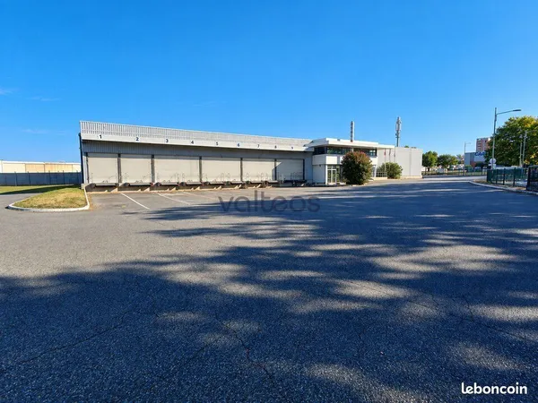 LOCAL D'ACTIVITE 2124 m² TOULOUSE