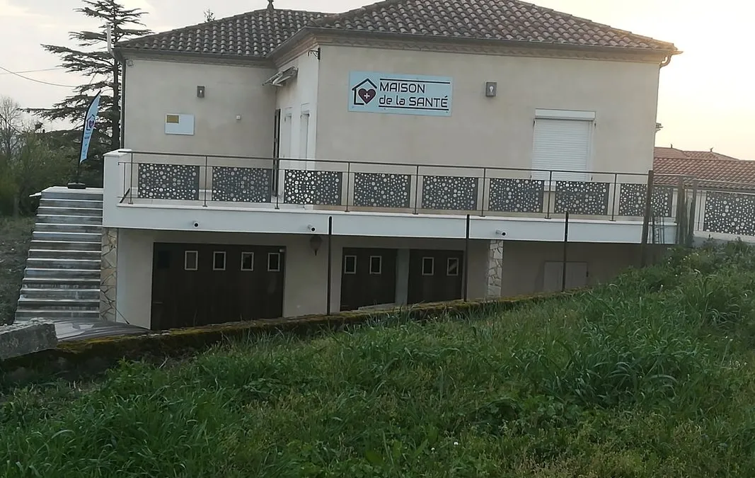 Photo 1