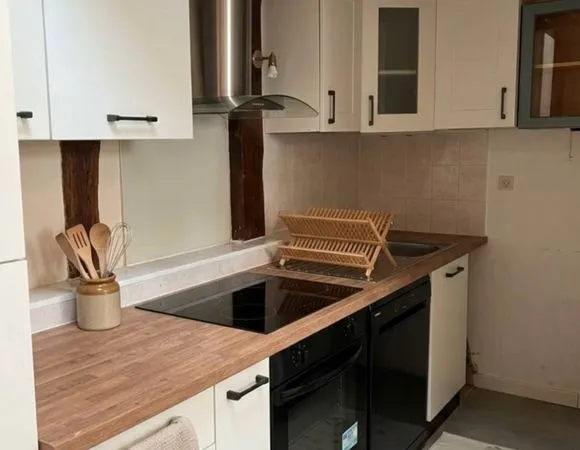 Appartement non meublé de 2 chambres