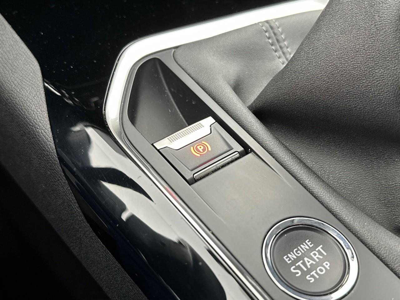 Peugeot 3008 puretech 130ch s&s bvm6 allure — photo 29