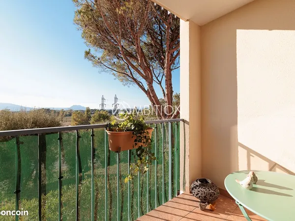 Studio 1 pièce 33 m²