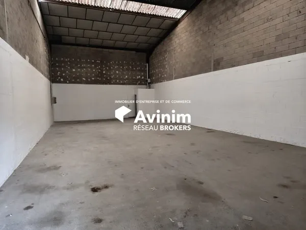 Immeuble industriel 190 m²