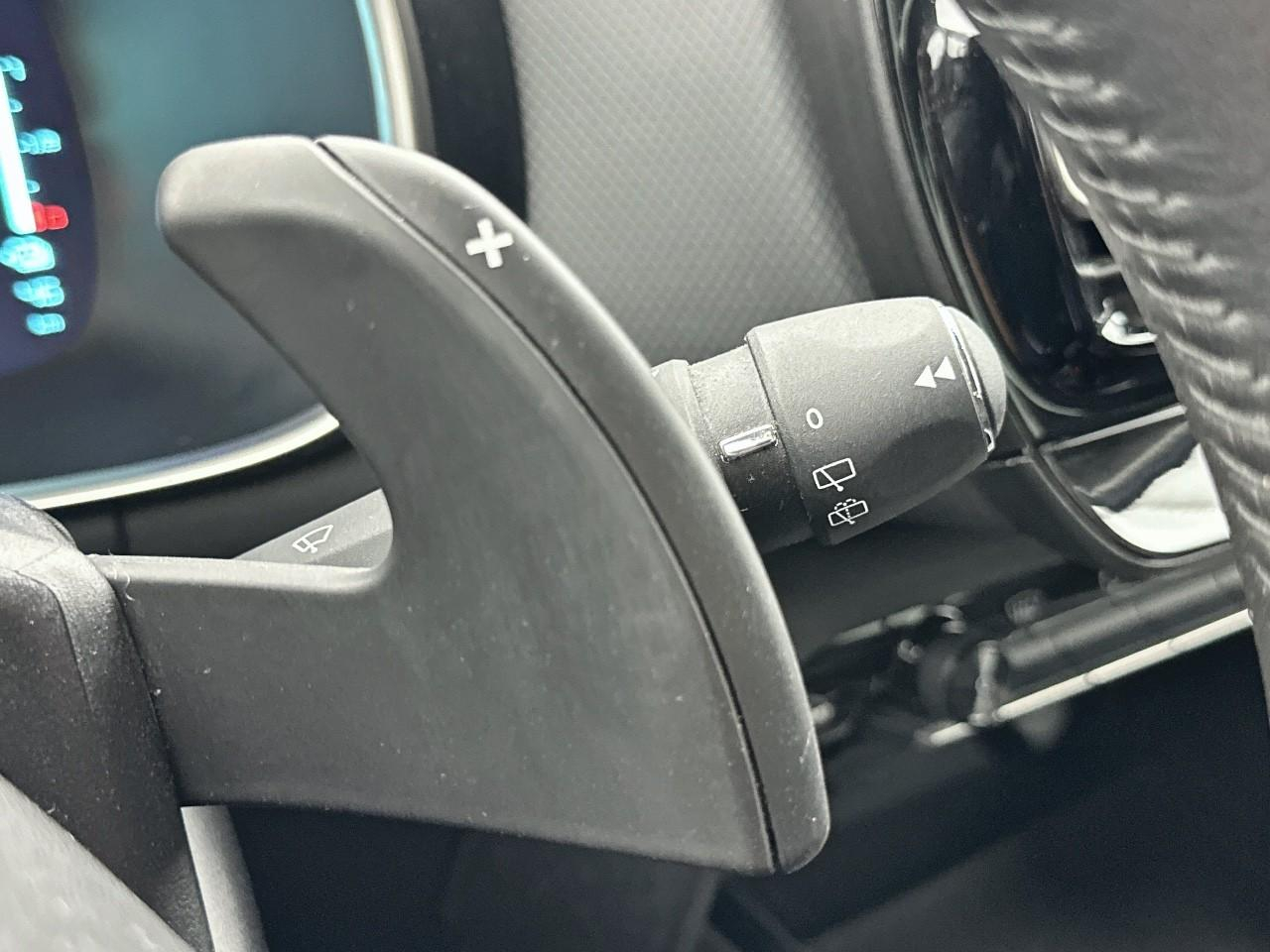 Citroën C5 Aircross hybride rechargeable 225 s&s e-eat8 c-series — photo 18