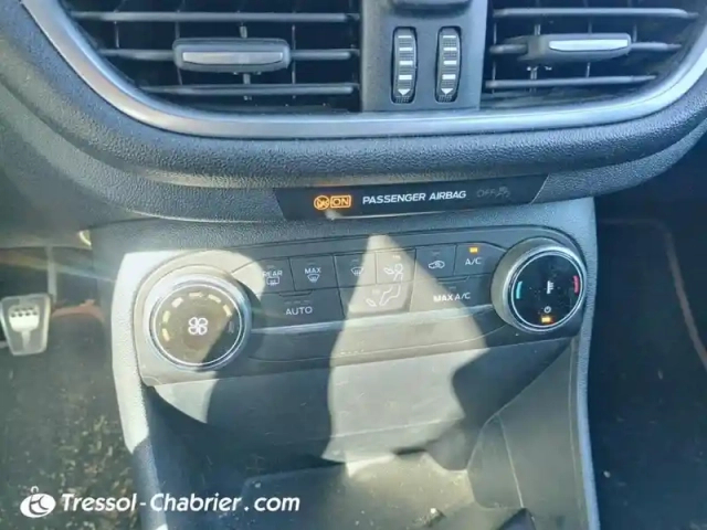 Ford Fiesta 1.0 ecoboost 95 ch s&amp;s bvm6 st-line — photo 22
