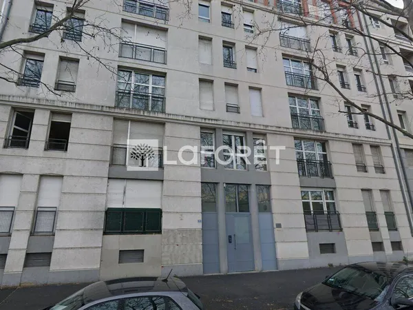 Parking 12 m²